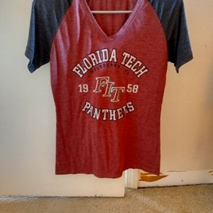 University of Auburn v neck tee